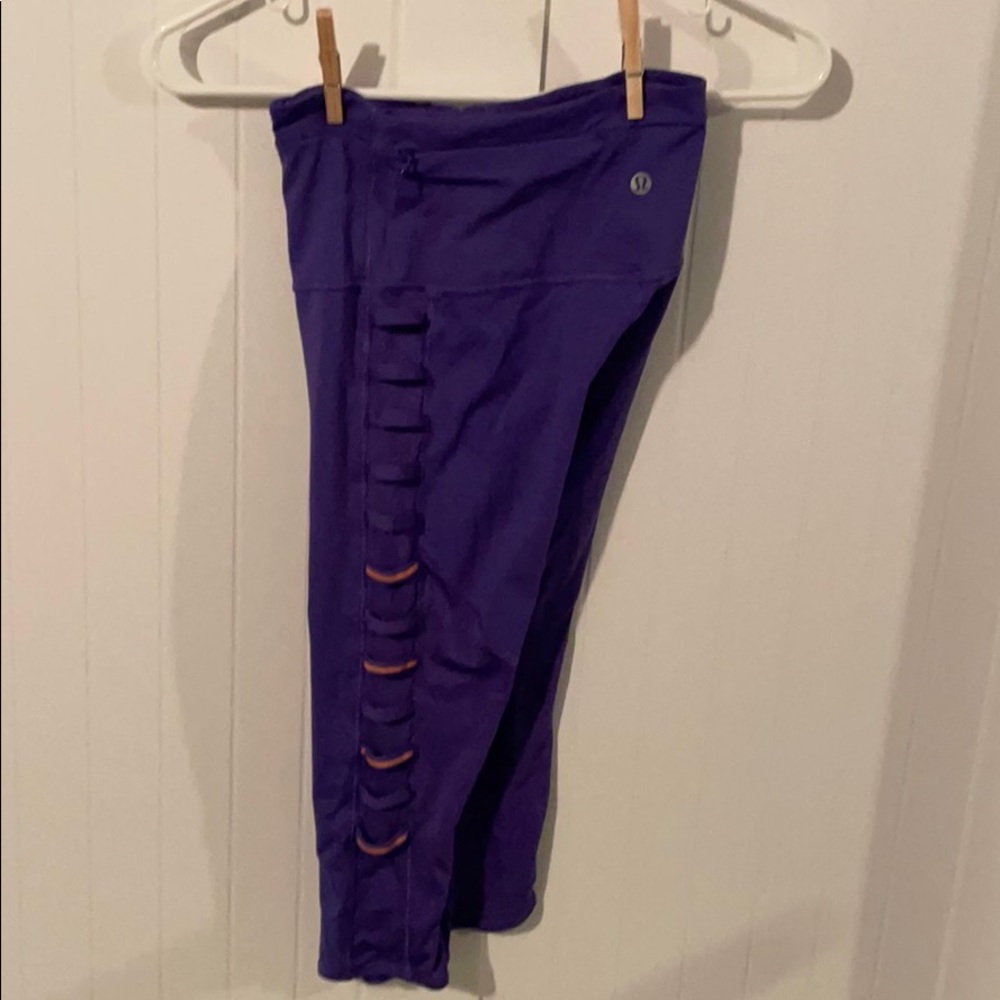 Lululemon 2 Crop Leggings Mesh Purple Yoga Pants